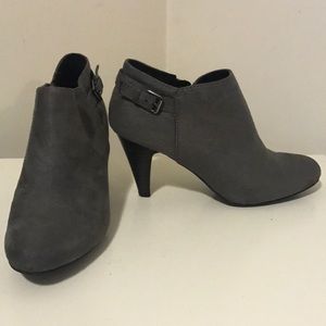 Gray and black heeled booties - size 7
